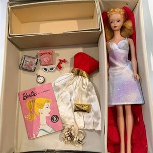 Vintage 1959 Barbie Doll